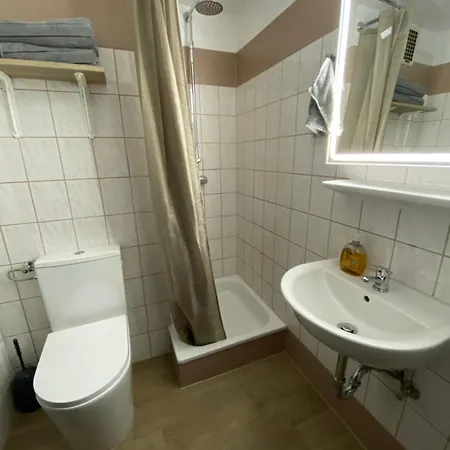 Wohnung Saarbruecken, City Und Uni Naehe Mit Parkplatz Room photo
